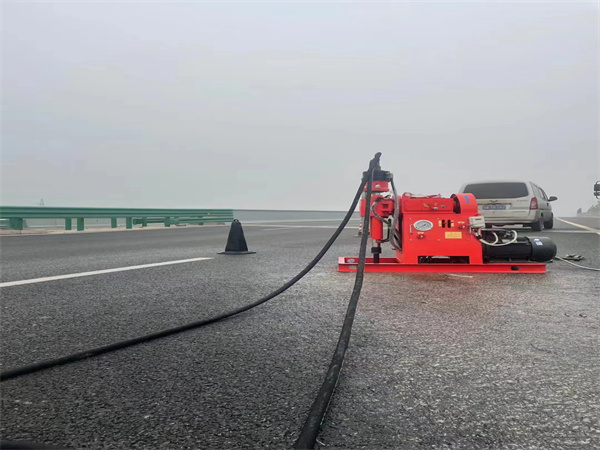 莎车马路路基路面开裂下沉注浆加固灌浆